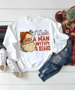 I Love A Man With A Beard Santa Christmas Tee Shirt