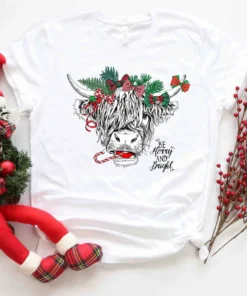 Merry Christmas Heifers Christmas Cow Tee shirt