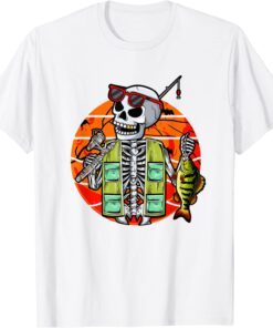 Skeleton fishing lover moon Halloween Costume fish Halloween Tee Shirt