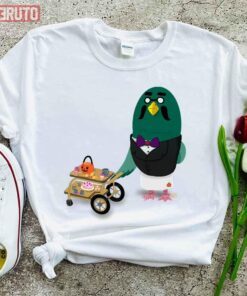 Spooky Brewster W Treat Cart Halloween Animal Crossing Tee shirt