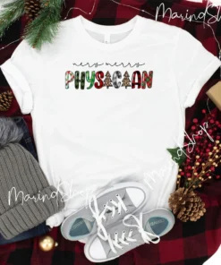 Very Merry Physician Merry Christmas Tee Shirt