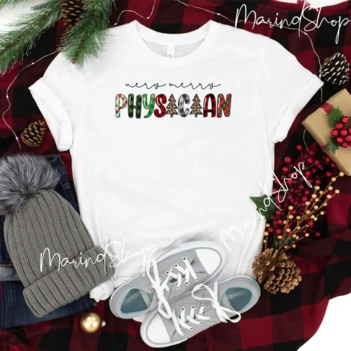 Very Merry Physician Merry Christmas Tee Shirt