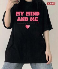 Selena Gomez American Singer My Mind & Me Documentary Pink Design T-shirt