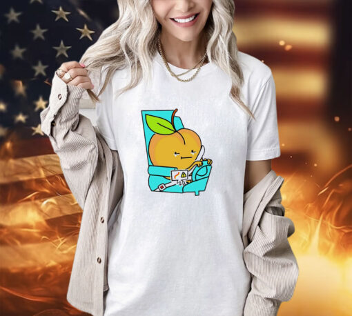 Peach crying in traffic shirt