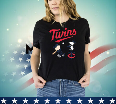 Peanuts Charlie Brown And Snoopy Playing Baseball Minnesota Twins shirt