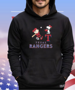 VAPeanuts Charlie Brown And Snoopy Playing Baseball Texas Rangers shirt