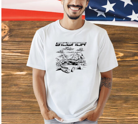 8thwndr e30 mountain T-shirt