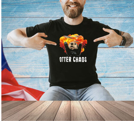 Racoon otter chaos funny T-shirt