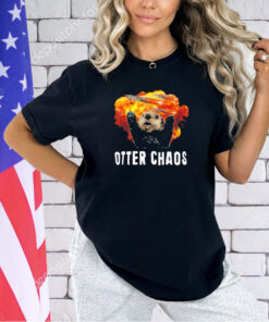 Racoon otter chaos funny T-shirt