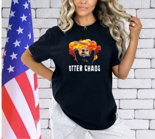 Racoon otter chaos funny T-shirt