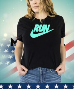 Run nike logo shirt