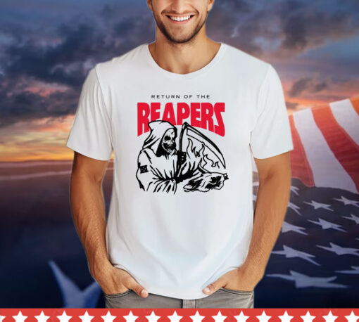 Aaron Ladd wearing return of the reapers T-shirt