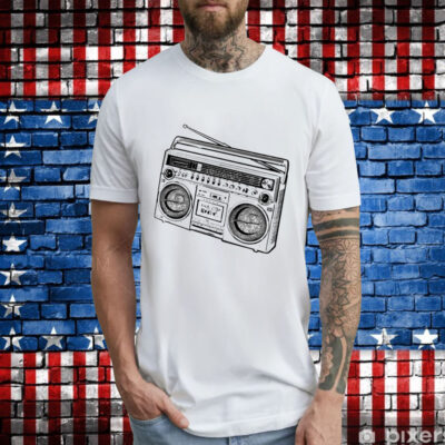 Boom box radio T-Shirt