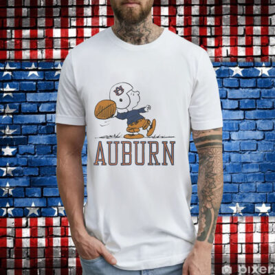 Snoppy Peanuts Auburn Tigers Football T-Shirt