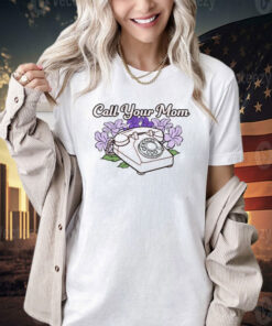 Call your mom telephone T-shirt