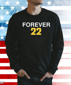 Forever 22 Iowa Hawkeyes Caitlin Clark Shirt