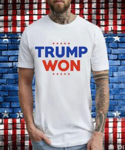 Travis Kelce wearing Trump won T-Shirt