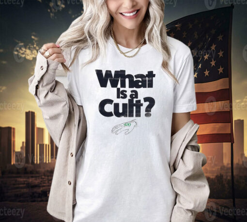 What is a cult hand 420 T-shirt