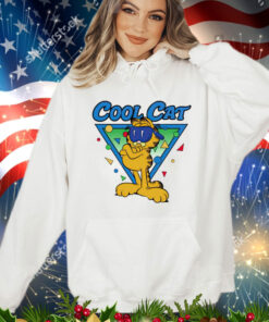 Quinton Reviews wearing Garfield cool cat T-Shirt