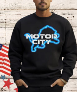 Sam Richardson wearing Detroit Lions Motor City Shirt