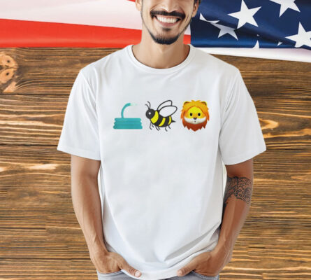 Snake hose bee lion T-Shirt