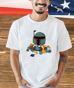 A knitting Boba Fett Shirt