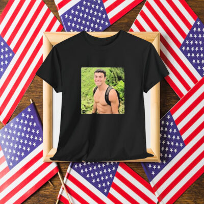 Luigi Mangione Aliens Of Brooklyn Christmas Market CEO Shirt