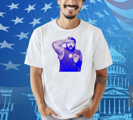 Karltowns Wearing Jason Dantona L Shirt