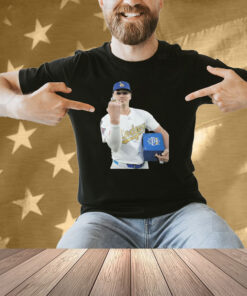 Los Angeles Dodgers Kike Hernandez Ring Middle Finger Shirt