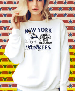 Official Aaron Judge Breaks The Record New York Yankees Graphic Player Signature Shirt