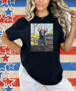 Official Feiner Mulch Company King Of The Mulch Photo 2025 Shirt