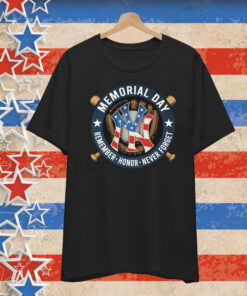 Official New York Yankees Memorial Day Remember Honor Never Forget American Flag T-Shirt
