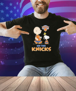 Snoopy And Charlie Brown The Peanuts New York Knicks Shirt