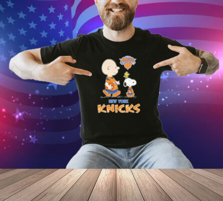 Snoopy And Charlie Brown The Peanuts New York Knicks Shirt
