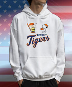 Peanuts Charlie Brown And Snoopy Detroit Tigers T-Shirt