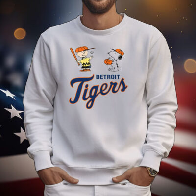Peanuts Charlie Brown And Snoopy Detroit Tigers T-Shirt