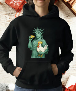 Statue Of Liberty TACO Trump Always Chickens Out T-Shirt
