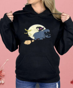 Hippo Witch Hat Riding Broom For Zoo Animal Lovers Shirt